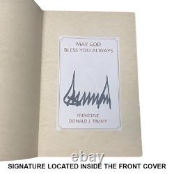 BIBLE SIGNÉE PAR DONALD TRUMP God Bless The USA Lee Greenwood RARE