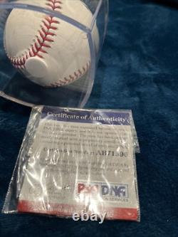 Balle de baseball signée et authentifiée par le président Donald J Trump PSA/DNA COA PSA DNA Auto