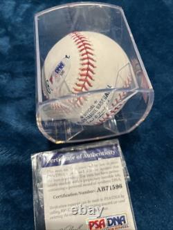 Balle de baseball signée et authentifiée par le président Donald J Trump PSA/DNA COA PSA DNA Auto