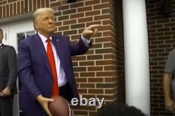 Ballon de football de campagne dédicacé par le président Donald Trump 2020 (taille réelle)