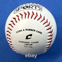 Baseball autographed par le président Donald J Trump avec hologramme et certificat d'authenticité.