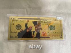 Billet de banque en plastique en feuille d'or de 100 $ signé par Charlie Kirk et Donald Trump