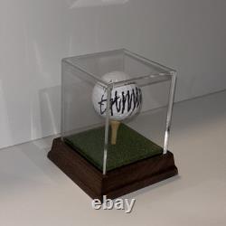 Boule de golf signée par Trump avec certificat d'authenticité