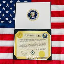 CARTE DE VOEUX AUTHENTIQUE SIGNÉE PAR DONALD TRUMP