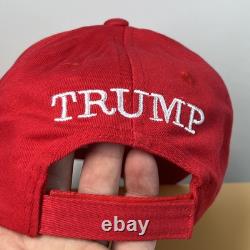 CASQUETTE MAGA SIGNÉE À LA MAIN PAR DONALD TRUMP 45-47 Président des États-Unis Hologramme Auto COA