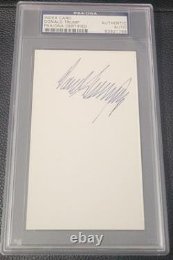 Carte index signée par Donald Trump, autographiée certifiée PSA/DNA #83921769