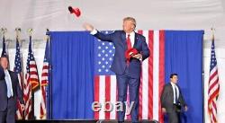 Casquette MAGA Rouge OFFICIELLE Autographiée par le Président DONALD TRUMP avec Signature COMPLÈTE et Certificat d'Authenticité