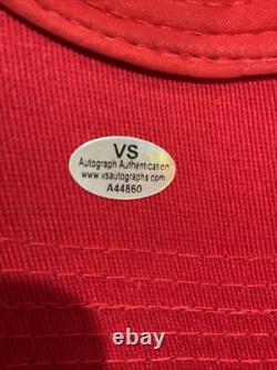 Casquette MAGA Rouge Signée et Autographiée par Donald J. Trump avec Certificat d'Authenticité