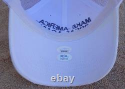 Casquette MAGA blanche signée et autographiée par le président Donald Trump en 2020 avec PSA et JSA