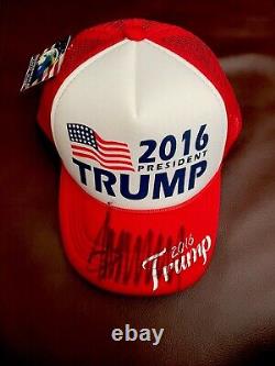 Casquette MAGA de 2016 signée par le président Donald Trump avec certificat d'authenticité PSA