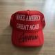 Casquette De Camionneur Rouge Maga Sign&eacute;e Et Autographi&eacute;e Par Donald J. Trump Avec Certificat D'authenticit&eacute; Pr&eacute;sident Usa