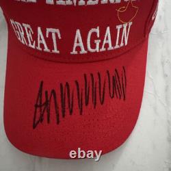 Casquette dédicacée par le Président Donald Trump avec certificat d'authenticité Keep America Great #45-47