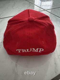 Casquette dédicacée par le Président Donald Trump avec certificat d'authenticité Keep America Great #45-47