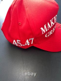 Casquette officielle signée par Ivanka Trump Make America Great Maga Donald 2016 2024 Jsa