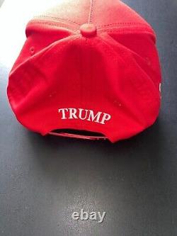 Casquette officielle signée par Ivanka Trump Make America Great Maga Donald 2016 2024 Jsa