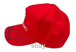 Casquette signée Donald Trump MAGA King. Autographe de nom complet, certifié PSA.