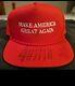Chapeau "make America Great Again" Signé Et Dédicacé Par Donald Trump Avec Certificat D'authenticité Jsa