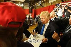 Chapeau Officiel Signé Par Donald Trump Psa / Dna Fabriqué Aux Etats-unis: Une Amérique De Nouveau Formidable