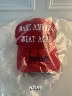 Chapeau autographié signé par le président Donald Trump avec certificat d'authenticité Make America Great Again Maga