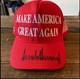 Chapeau Rouge Maga 45 Signé Par Trump 100% Authentique