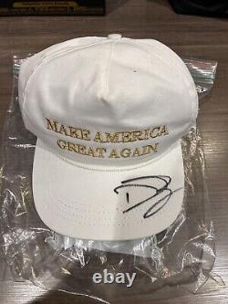 Chapeau signé Make America Great Again de Donald Trump Jr PSA / DNA COA Autograph MAGA