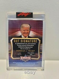 Décision Leaf 2020 Donald J. Trump #/10 Cut Signature Autographe