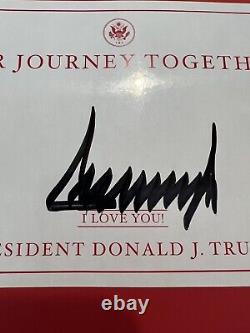 Donald J Trump Notre parcours ensemble Livre Relié Signé Auto Autographe