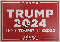 Donald Trump 2024 Affiche dédicacée signée Autographe JSA LOA YY48447