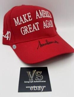 Donald Trump 45e/47e président des États-Unis casquette MAGA signée avec certificat d'authenticité