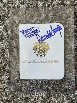 Donald Trump A Autographié Trump Golf Club Scorecard Avec Inscription Psa/adn