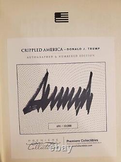 Donald Trump A Signé Le Livre Coppled America Coa Faible Numéroté