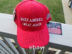 Donald Trump A Signé Maga Red Cap New Avec Coa