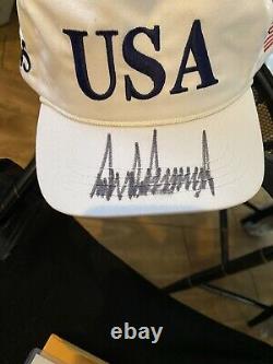 Donald Trump Autographié Chapeau Cap (jsa Certifié)