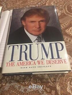Donald Trump Autographié Livre L'america Nous Méritons