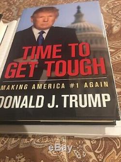 Donald Trump Autographié Livre Son Temps À Durcir Vente Jour