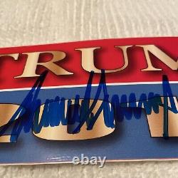 Donald Trump Autographié Trump 2016 Autocollant pour pare-chocs, signé à la main
