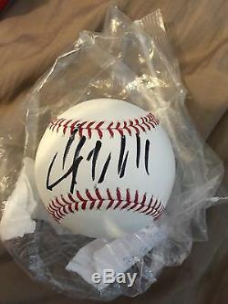 Donald Trump Billionaire Président Signée À La Main Autographié Roml Baseball Jsa Loa
