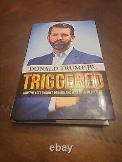 Donald Trump Jr a signé le livre 'Triggered' 1ère édition Comité National Républicain PSA