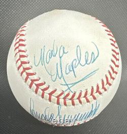 Donald Trump Marla Maples a signé le baseball officiel de la Ligue américaine avec un COA