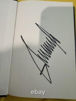 Donald Trump POTUS Président Signé Amérique Estropiée Livre Relié AUTO