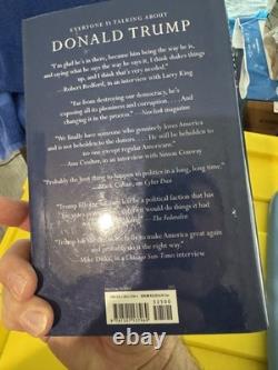 Donald Trump POTUS Président Signé Amérique Estropiée Livre Relié AUTO