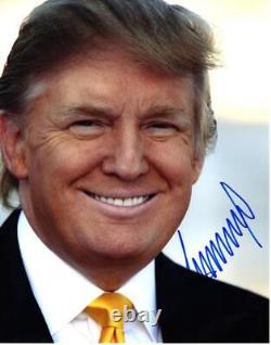 Donald Trump Photo dédicacée 11x14 avec certificat d'authenticité inclus