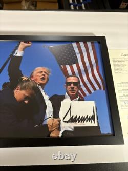 Donald Trump Président 12x16 Mat signé encadré autographié USA RARE JSA