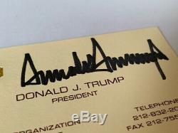 Donald Trump Signe Autographed Business Card Retour Withchinese, Pré-président 2004