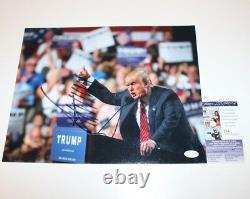 Donald Trump Signed Make América Great Again 11x14 Photo Avec Le Président De Coa 2016