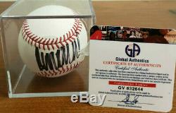 Donald Trump Signée À La Main Autographed Baseball Avec Ga Certifié Coa