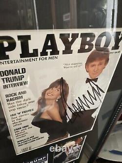 Donald Trump a signé Playboy non encadré avec des preuves en images