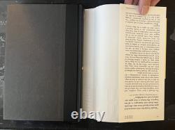 Donald Trump a signé et autographié le livre relié The Art of the Comeback