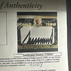 Donald Trump a signé la carte à échanger personnalisée du 45e président des États-Unis, JSA YY95683