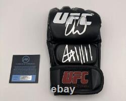 GANT DE UFC AUTOGRAPHIE SIGNÉ PAR LE PRÉSIDENT DONALD TRUMP ET DANA WHITE AVEC CERTIFICAT D'AUTHENTICITÉ RARE